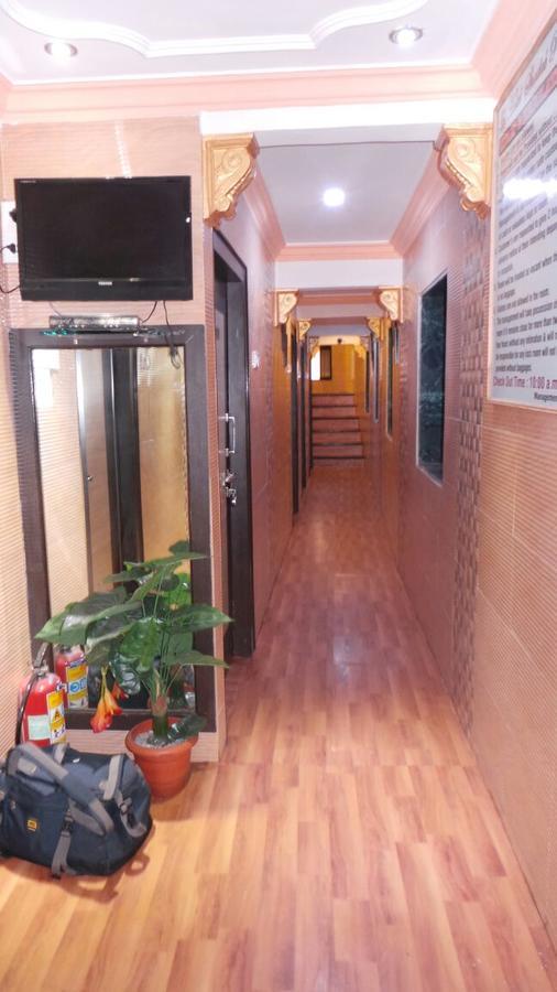 Hotel Shadab Palace Mumbai Exterior photo